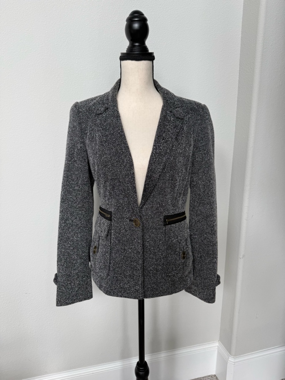 Anthracite by Muse Charcoal Gray Tweed Blazer with Zipper Trim